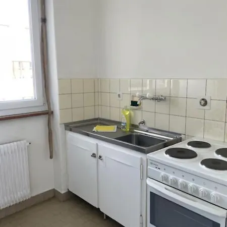 Apartment Functional Nearby Opera - Cross 7 Zurich